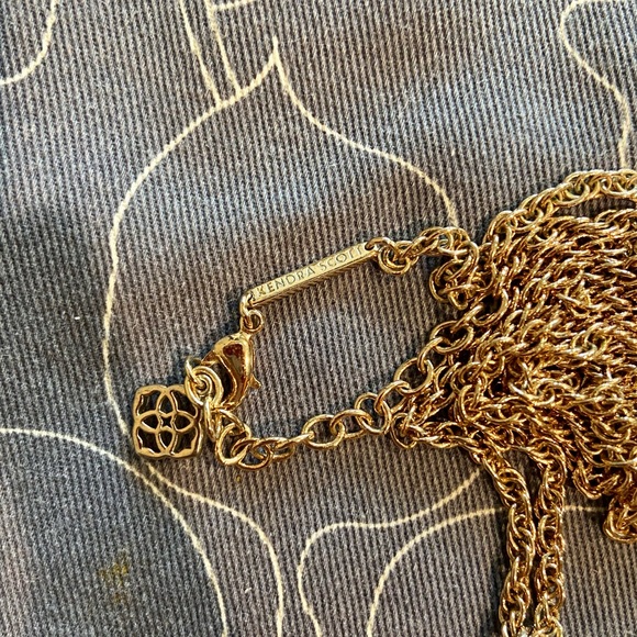 Kendra Scott Gold Pendant Necklace Goldstone Glass - Picture 3 of 3